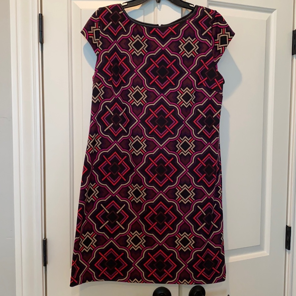 Size L dress